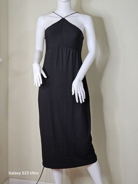 Minimal Black Cross-Strap Midi Dress - Women's Sleeveless Dress